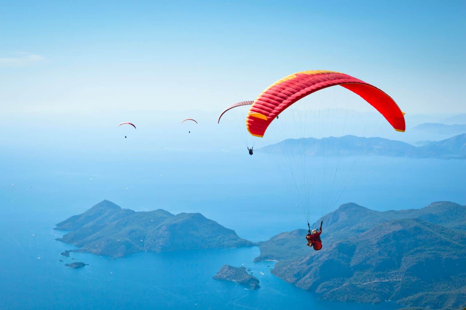 Selçuk'ta Skydiving: Serbest Paraşütle Atlama Rehberi